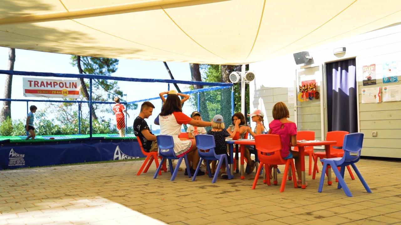 Easyatent Mobile Home Zelena Laguna Mugeba Екстериор снимка